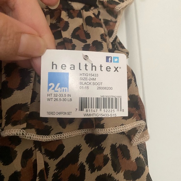 24 months girl matching outfit. Black leggings and top - Picture 2 of 2